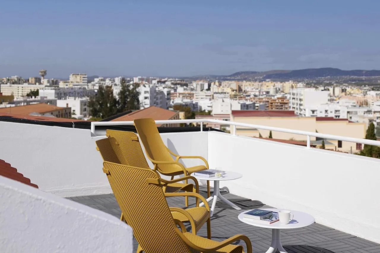 Alto House Faro Al De Assinatura Modernista Hotell